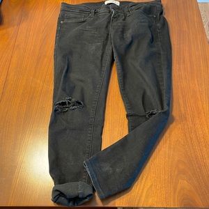 Maternity jean black ripped skinny size 10 blanqi